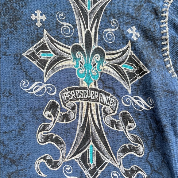 NWT Xtreme Couture Mens Medium Blue Crew Neck Thermal With Cross Angel Wings - Picture 4 of 6